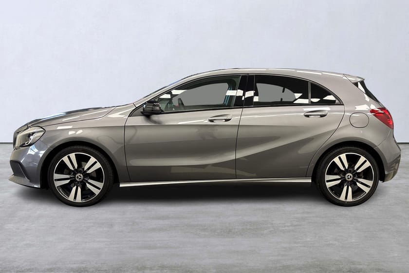 Bild 2 av Mercedes-Benz A 180 Urban