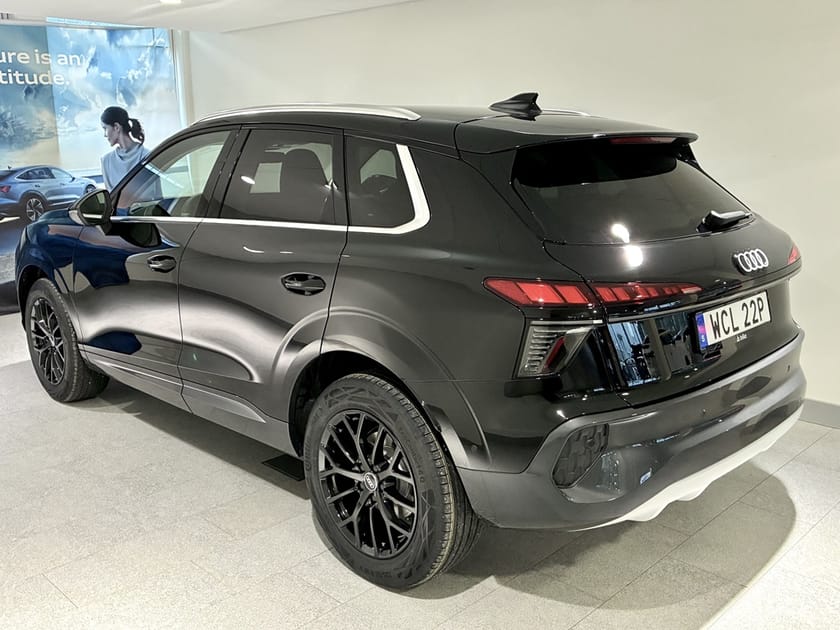 Bild 4 av Audi Q3 SUV TFSI 110 KW S TRONIC