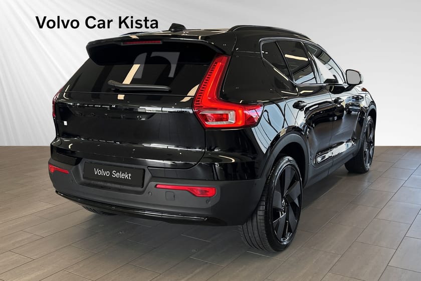Bild 5 av Volvo EX40 Twin M Performance Ultra Black Edt Drag 360Kam