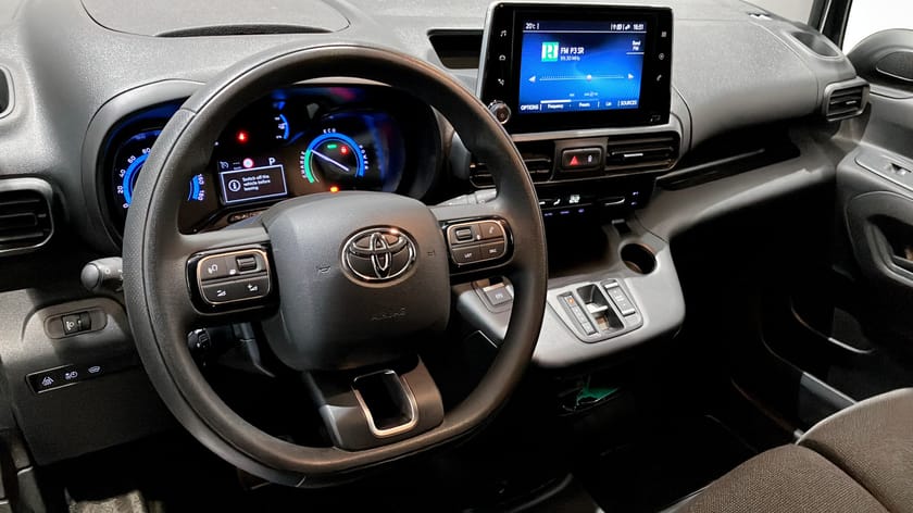 Bild 4 av Toyota ProAce City Electric 50KWH DRAG