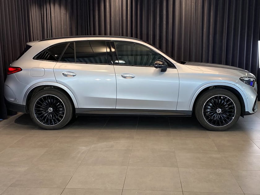 Bild 5 av Mercedes-Benz GLC 400 e 4MATIC 9G-Tronic AMG Line Absolut Full Utr