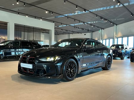 BMW M4 CS