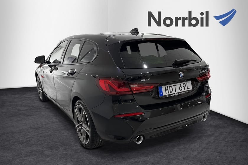 Bild 3 av BMW 120d xDrive Sportline 190hk Navi Värmare