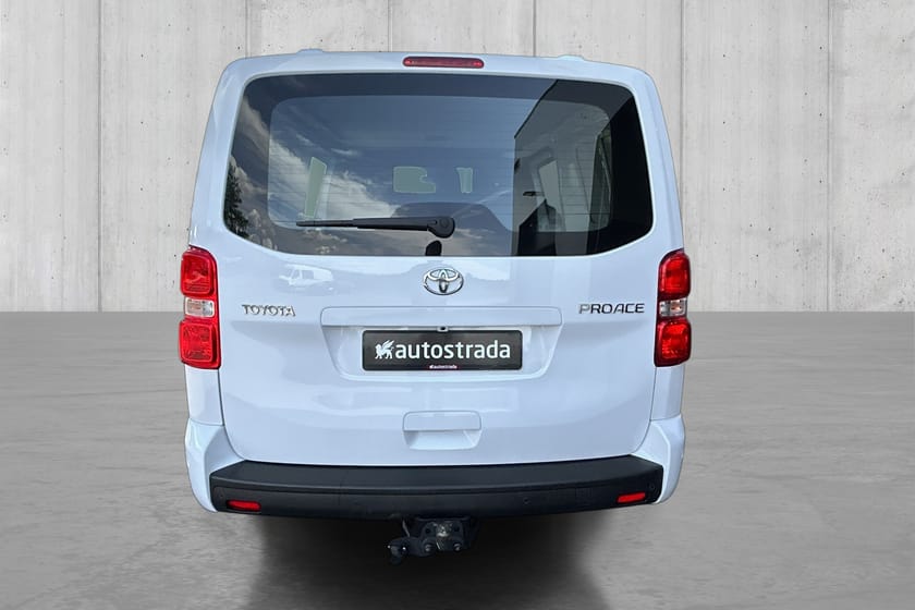Bilde 4 av Toyota Proace 2.0D 144HK L2H1 AUTOMAT/"BLACK PACK"/NAVI/WEBASTO/KAM.