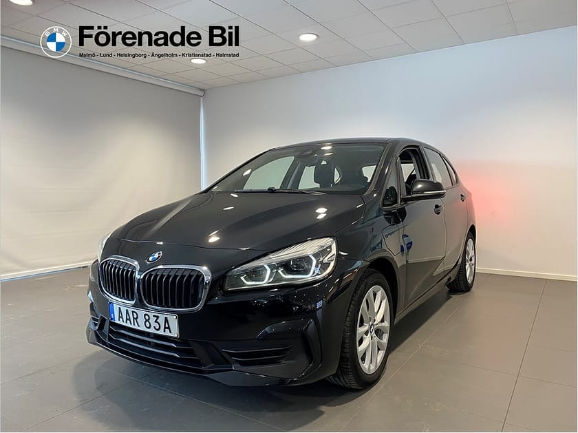 Bild 1 av BMW 225xe Active Tourer Performace Head-Up-Display Rattvärme