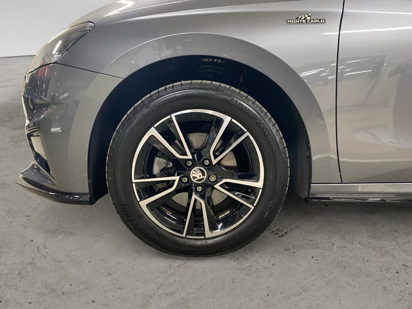 Bild 4 av Škoda Fabia MONTE CARLO 1,0 TSI 115 HK DSG