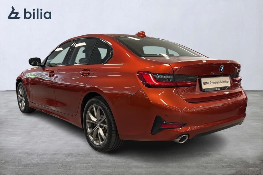 Bild 2 av BMW 330e Sedan Sportline | HiFi | Backkamera | Stol m minne
