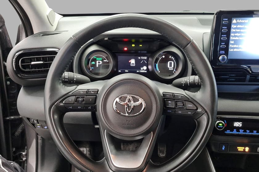 Bilde 5 av Toyota Yaris Hybrid Active Tech - LED - Adaptiv cruise - Kamera