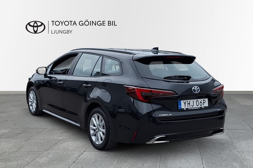 Bild 3 av Toyota Corolla Touring Sports Hybrid 1.8 140hk Active Plus