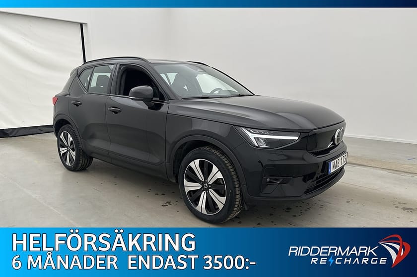 Bild 1 av Volvo XC40 Recharge Twin motor AWD Plus Drag Värmare Kamera
