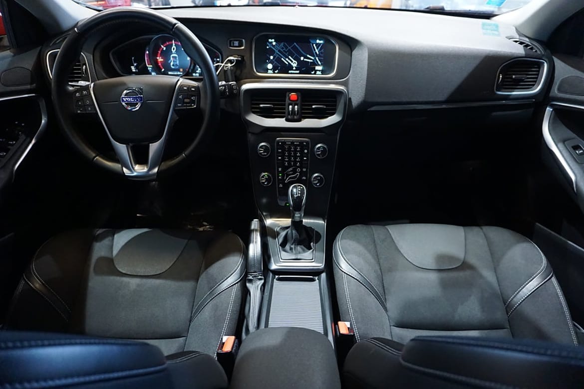 Volvo V40 2016 - miniatyr 9