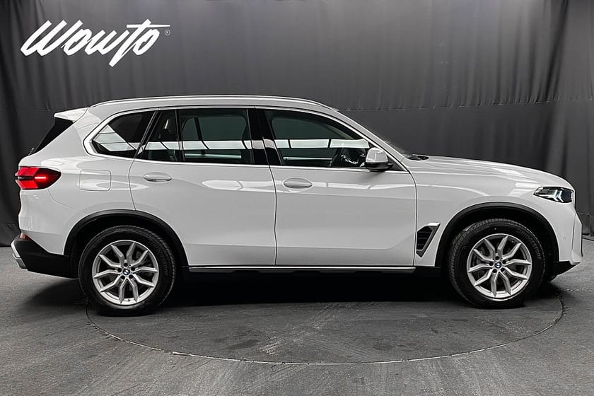 Bild 3 av BMW X5 xDrive30d 286HK /HiFi /Navi /B-Kamera /Moms