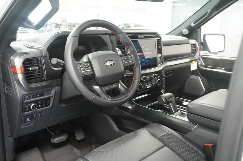 Bild 4 av Ford F-150 Raptor 3.5l Ho EcoBoost 456 HP