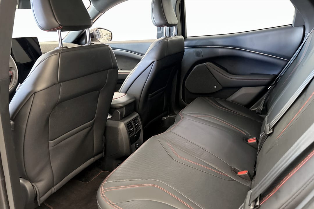 Ford Mustang Mach-E Standard Range AWD