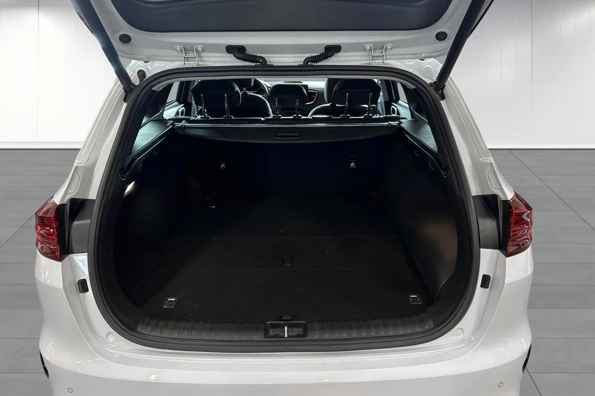 picture of a car