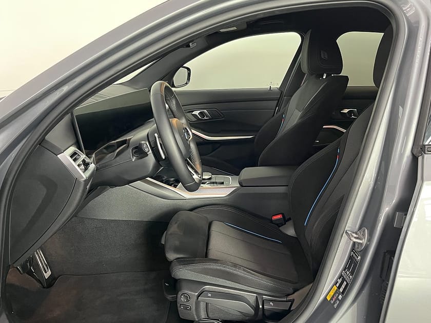Bild 5 av BMW 330e xDrive Sedan 4,95 ränta M Sport Pro H/K Drag Rattvärme