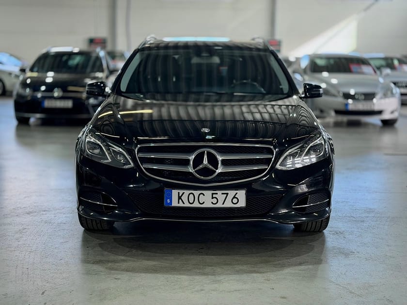 Bild 2 av Mercedes-Benz E 220 T BlueTEC 9G-Tronic Drag B-kamera 170hk