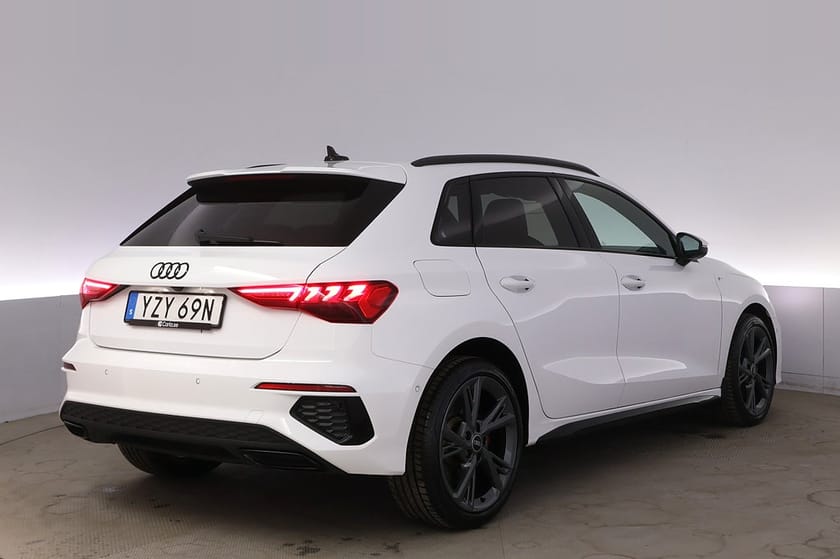 Bild 5 av Audi A3 Sportback 45 TFSI e SB PHEV Full S-Line B&O Kamera LED V-däck