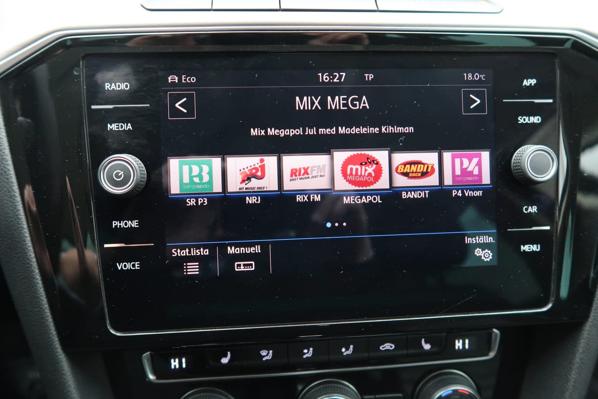 Volkswagen Passat 2018 - miniatyr 9