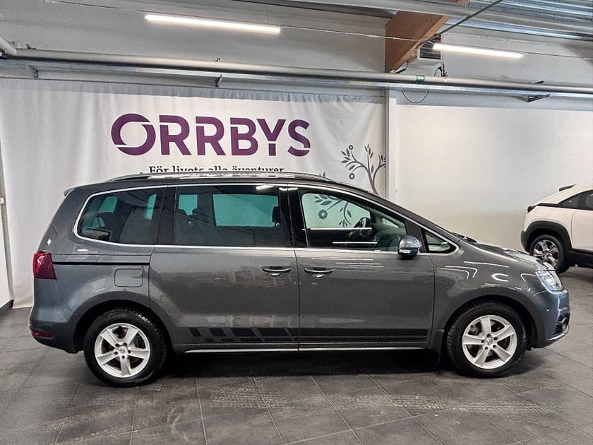 Bild 3 av SEAT Alhambra 7-Seater 7-Sits 2.0 TDI 4WD FR-Line Aut Värmare V-hjul Drag GPS