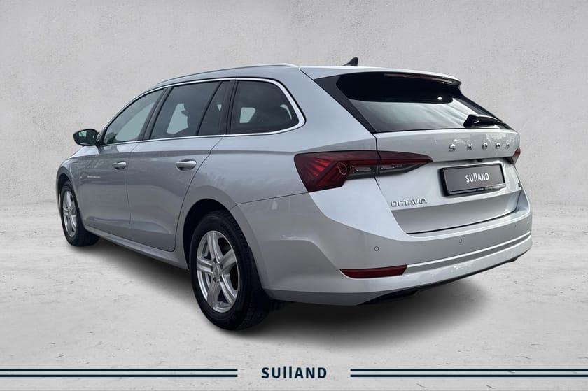 Bilde 3 av Škoda Octavia Combi iV PHEV/258HK/Style/Ryggekamera/Cruise/El.sete m/minne
