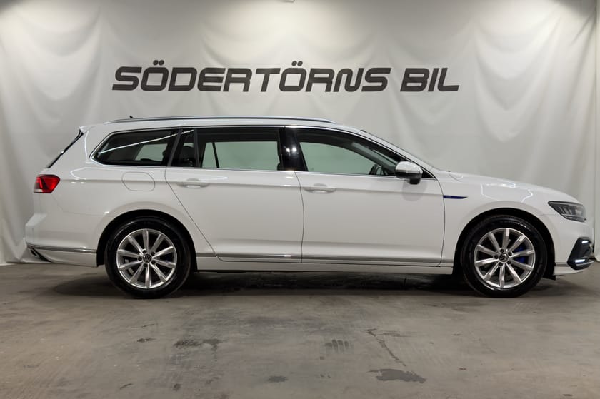 Bild 5 av Volkswagen Passat Sportscombi GTE 1.4 TSI DRAG KAMERA GPS 1 ÄGARE MOMSBIL