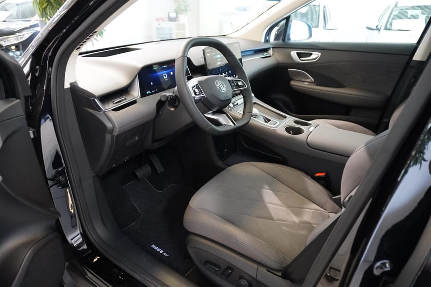 Bild 2 av MG S6 EV Dual Motor Luxury AWD 77 kWh
