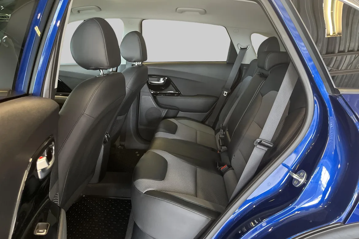 picture of a car