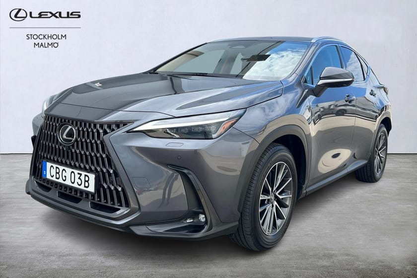 Bild 1 av Lexus NX 450h+ Executive Teknikpaket Head-up-display