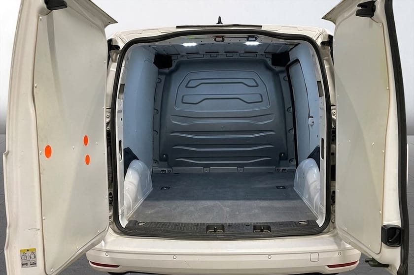 Bild 5 av Volkswagen Caddy Cargo 2.0 TDI 4M Kamera Värmare ergoComfort 122hk