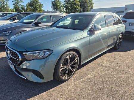 Mercedes-Benz E 300 T e KOMBI Plug in 313HK Avantgarde