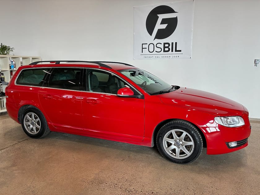 Bild 1 av Volvo V70 *RÄNTEKAMPANJ 3.45%* D4 Momentum Drag Kamremsbytt SoV