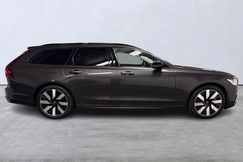 Bild 3 av Volvo V90 T6 Plus Dark Nordic Edition
