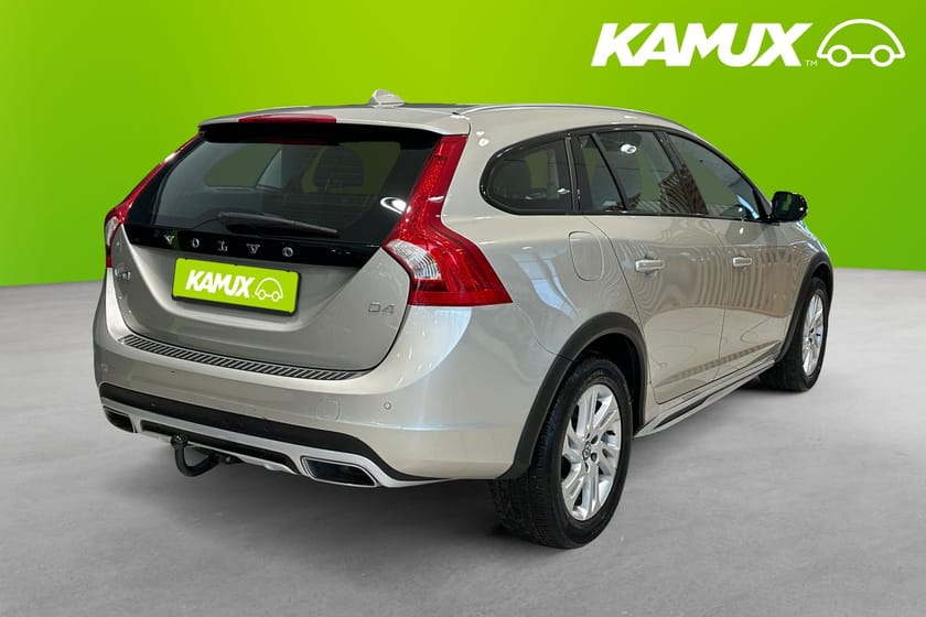 Bild 4 av Volvo V60 Cross Country D4 Geartronic Momentum Dragkrok 190 hk
