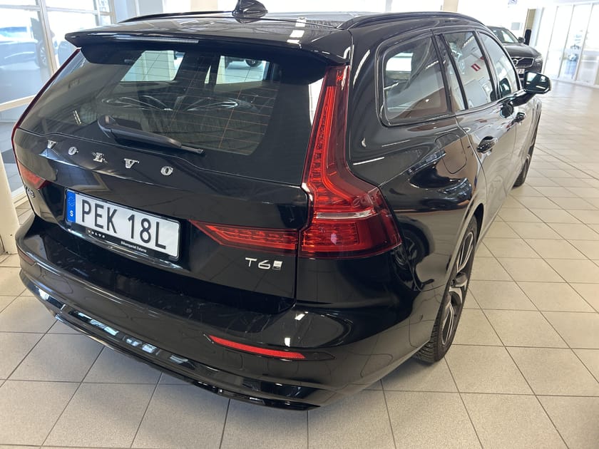 Bild 3 av Volvo V60 T6 Plus Dark Nordic Edition