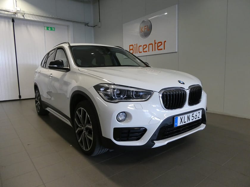 Bild 4 av BMW X1 xDrive20d Sport line Aut-Drag-Kamera-HUD-Navigation-SoV