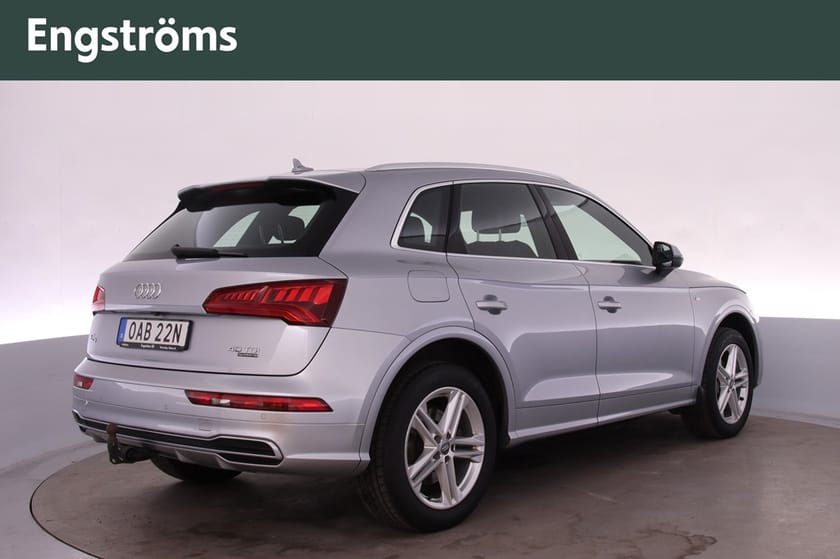 Bild 3 av Audi Q5 40 TDI quattro 190Hk S-LINE Alpin/Backkamera/Rattvärme