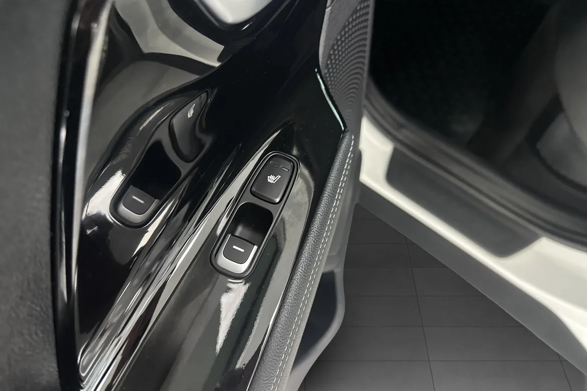 picture of a car