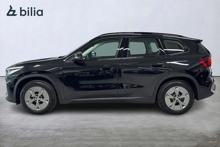Bild 3 av BMW iX1 eDrive20 eDrive 20 | DEMOBIL | Rattvärme | Drag | Backkamera