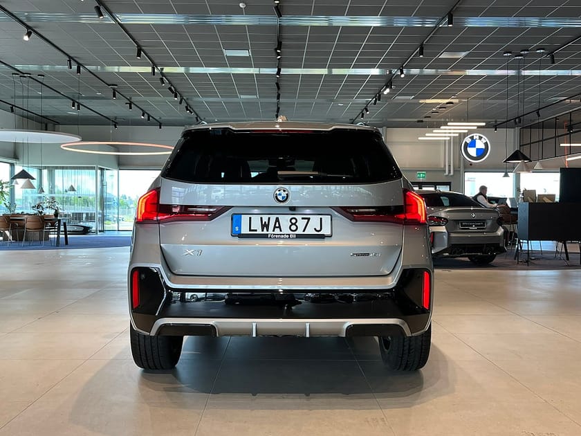 Bild 5 av BMW X1 sDrive18i M Sport Harman/Kardon DA Plus Dragkrok 4.95%