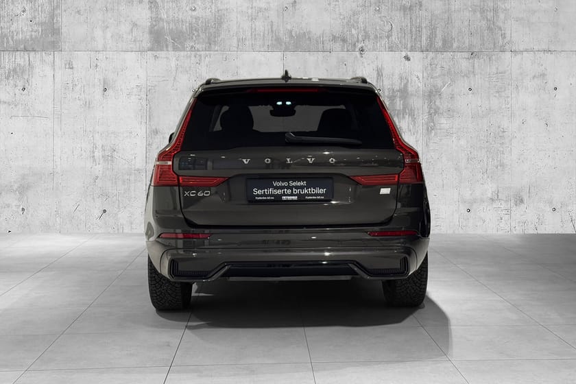 Bilde 5 av Volvo XC60 Recharge T6 Plus Dark SEMI.EL.HF|PANO|TONEDE|SUB|19"