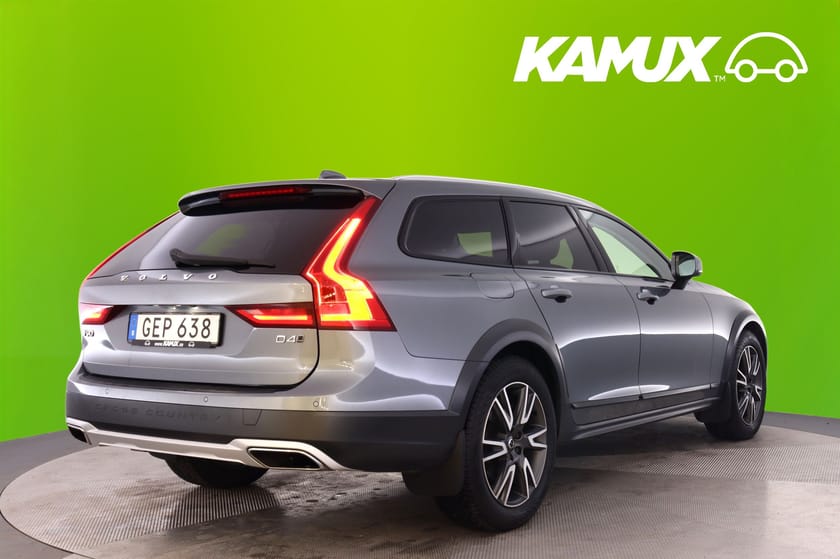 Bild 4 av Volvo V90 Cross Country D4 AWD Inscription PRO GPS B-Kam HuD Drag Skinn BLIS