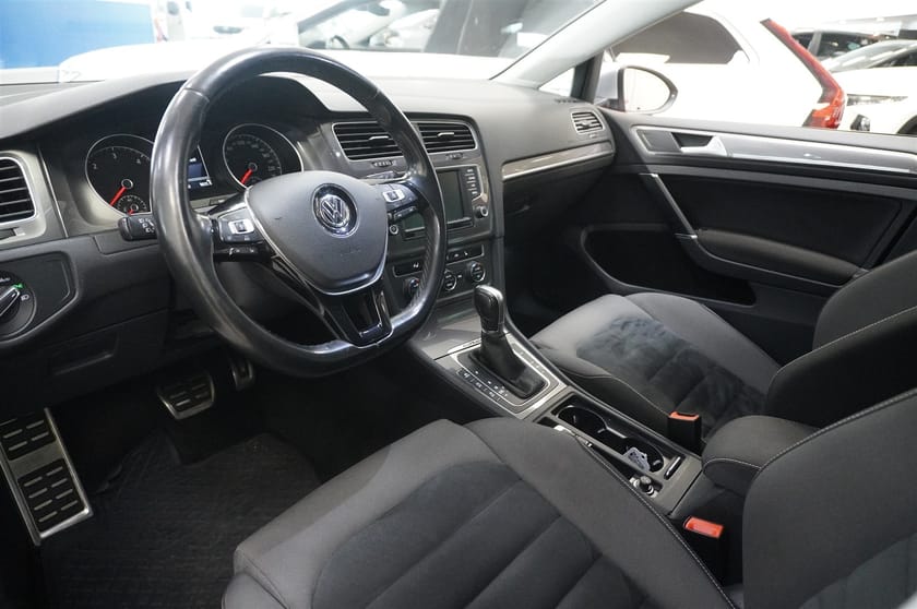 Bild 2 av Volkswagen Golf Alltrack 2.0 TDI Dpf Bmt 4Motion DSG Sekventiell Backkamera