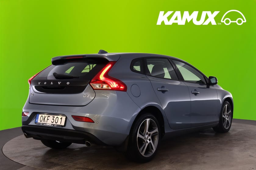 Bild 4 av Volvo V40 D3 Momentum Business Adv GPS B-Kam BLIS Keyless