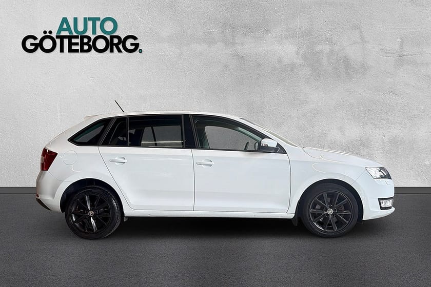 Bild 3 av Škoda Rapid Spaceback Skoda 1.2 TSI 1-Ägare Välservad Blackline