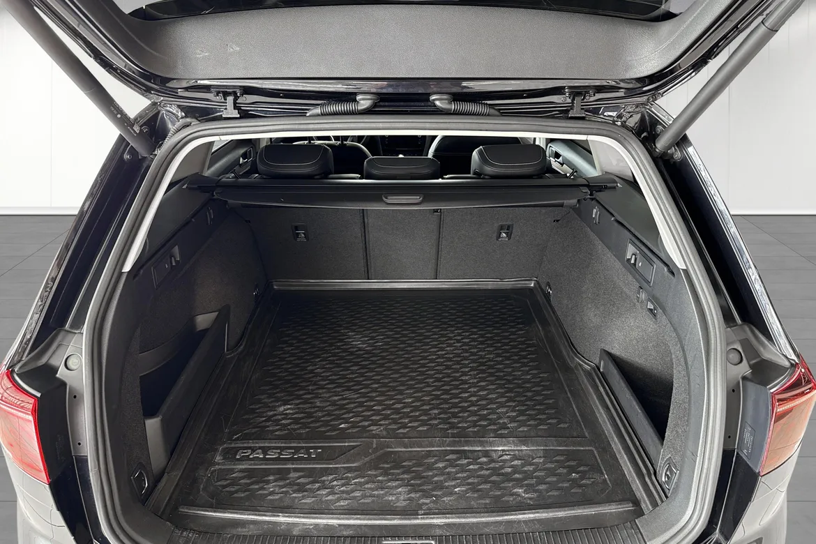 picture of a car