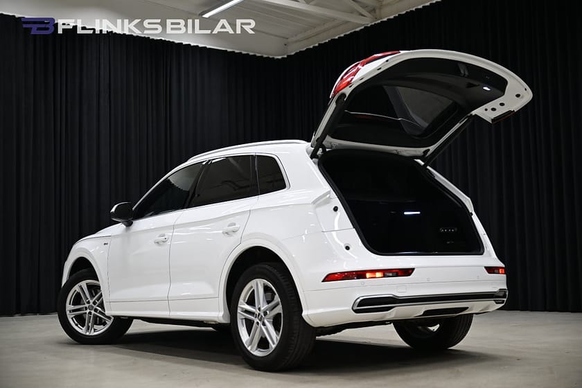 Bild 5 av Audi Q5 45 TFSI quattro S Line Cockpit Navi B-Värmare B-Kamera