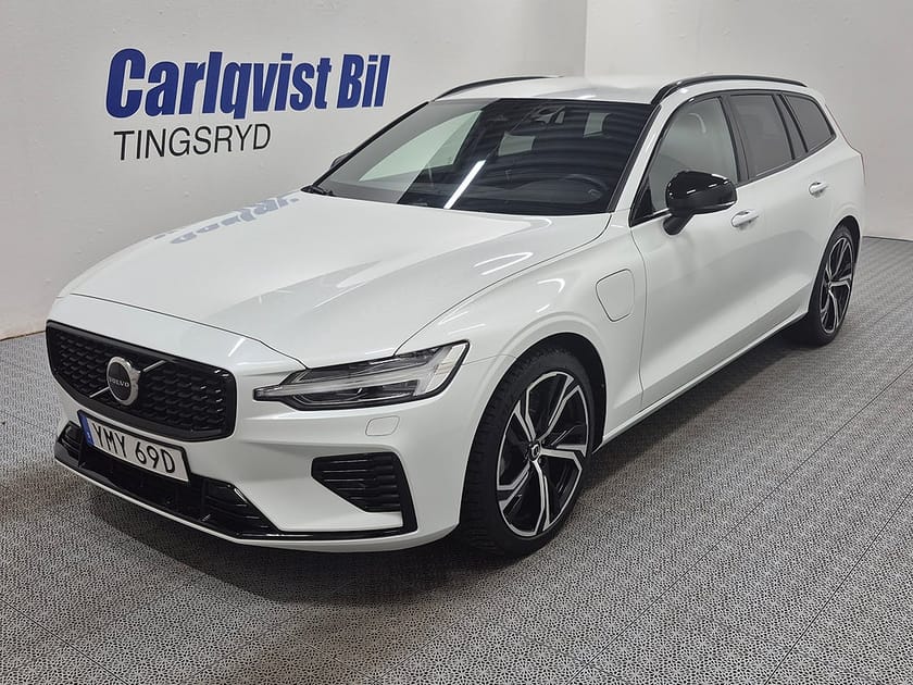 Bild 1 av Volvo V60 T6 Recharge R-Design plug in AWD 350HK 4x4 Läder