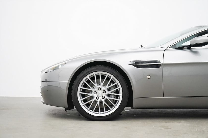 Bild 2 av Aston Martin V8 Vantage Roadster 4.3L / 385hk / Premium Sound