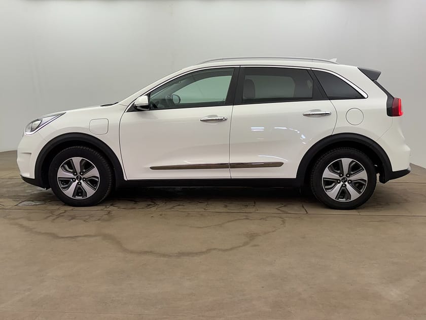 Bild 3 av Kia Niro P-HEV DCT Advance Plus Backkamera Navi
